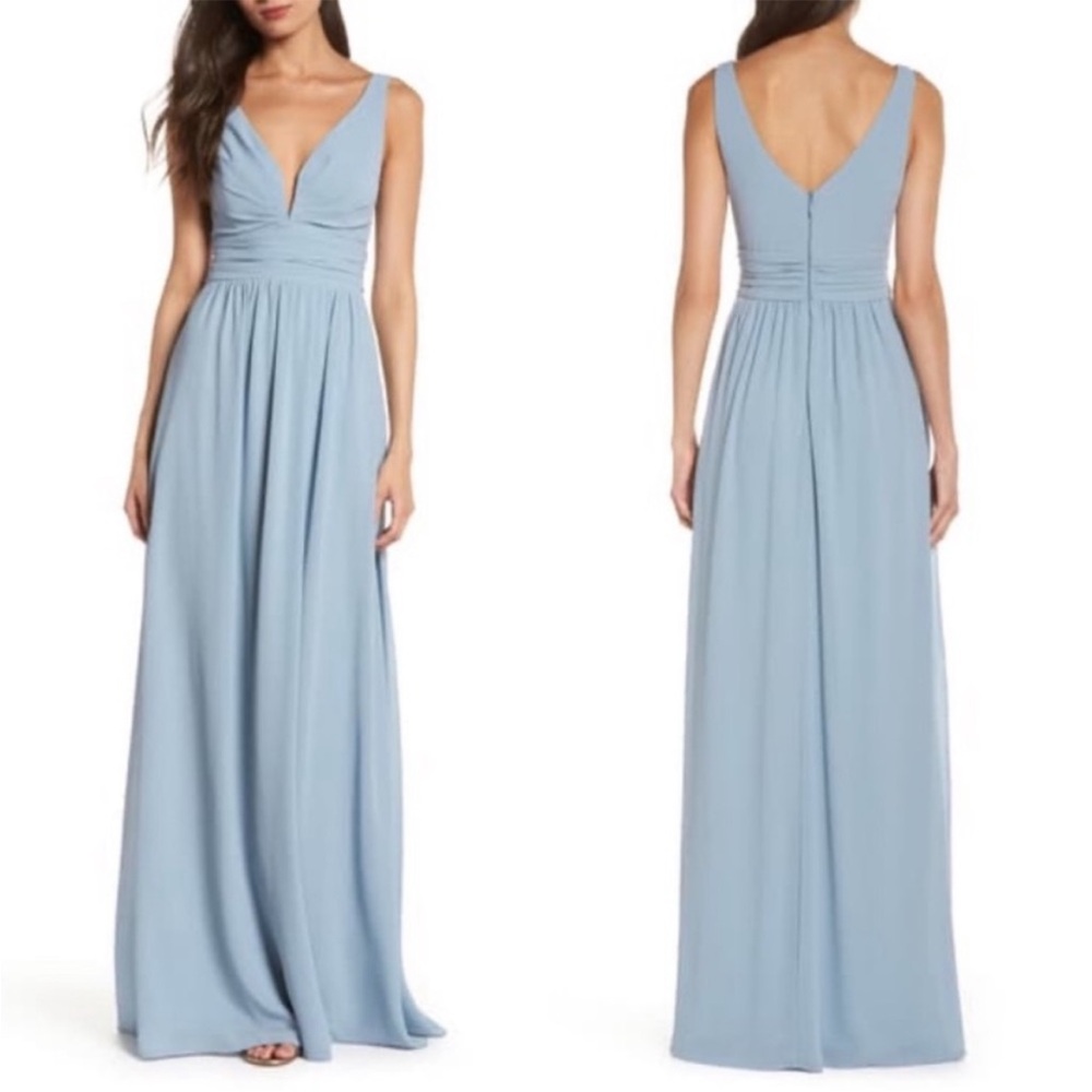NWT Lulus V-Neck Chiffon A-line Gown in Light Blue
